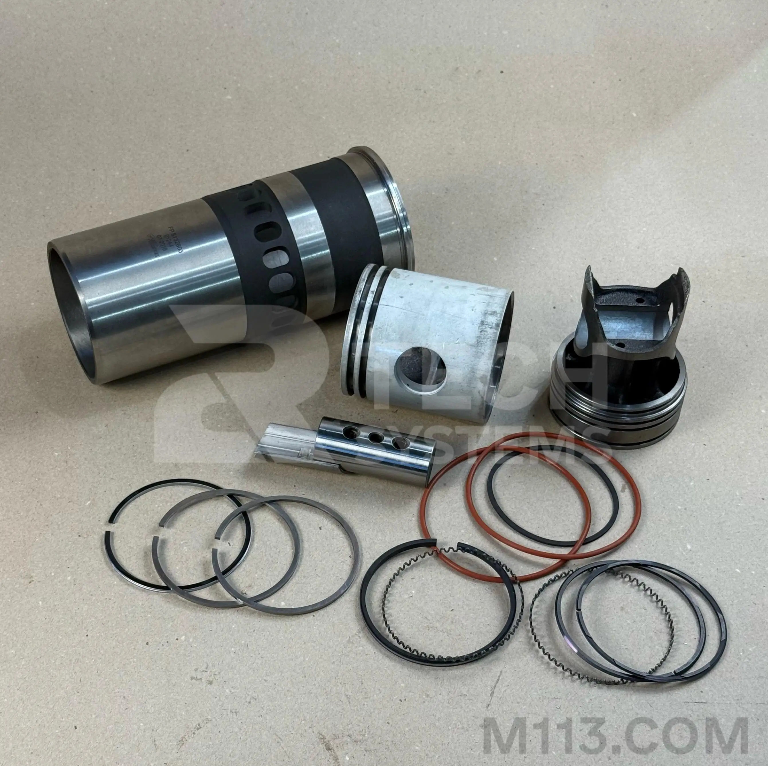 Зображення продукту Набір гільзо-поршневий