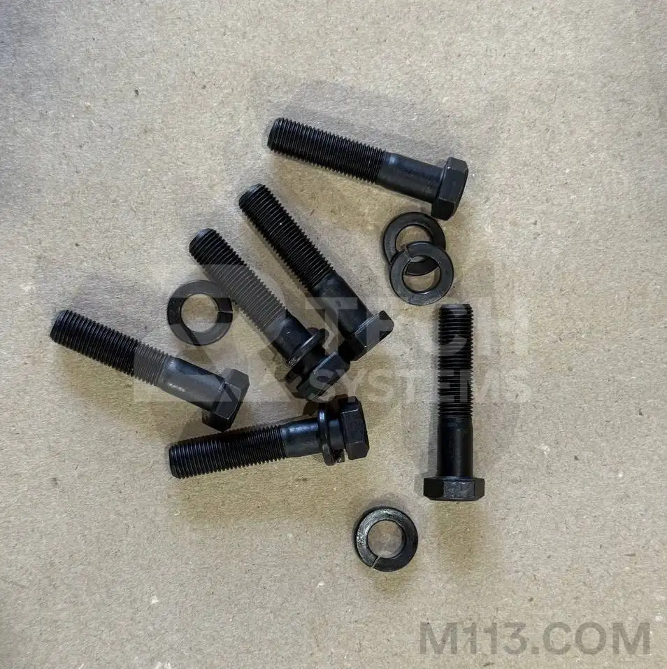 Болт хрестовини